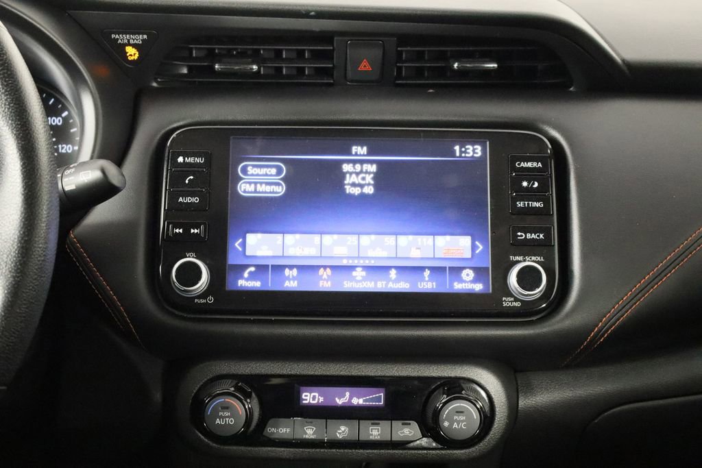 Used 2022 Nissan Kicks SR image 25