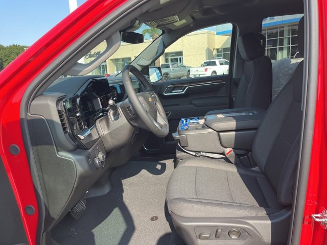 New 2026 Chevrolet Silverado 1500 LT w/ LPO, Liner Protection Package image 18