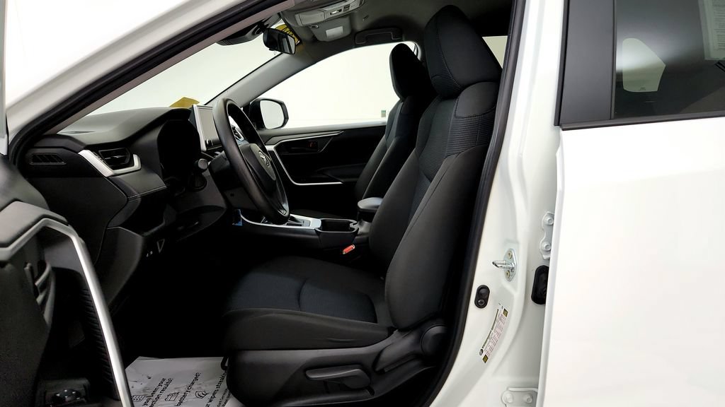 Certified 2024 Toyota RAV4 LE AWD/4WD image 22