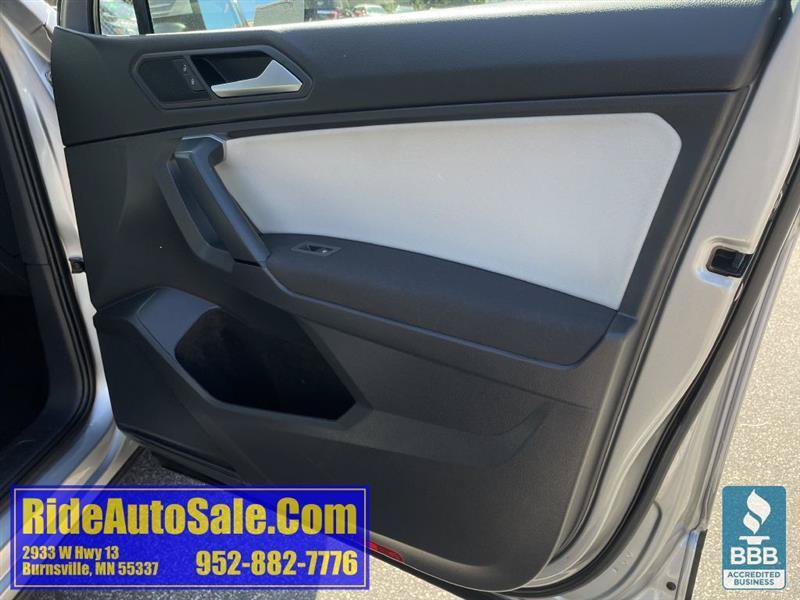 Used 2019 Volkswagen Tiguan S w/ Driver Assistance Package AWD/4WD image 13