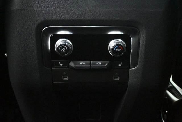 Used 2021 GMC Yukon Denali w/ Denali Premium Package RWD image 48