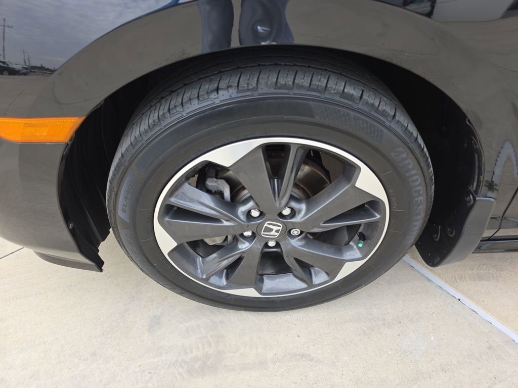 Used 2024 Honda Odyssey Elite image 5
