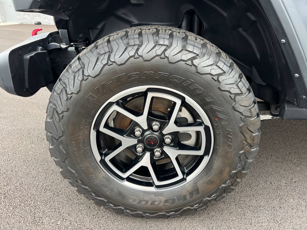 Used 2025 Jeep Wrangler Unlimited Rubicon AWD/4WD image 30