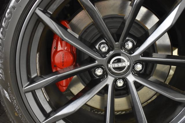 Certified 2024 Nissan Z Performance w/ Floor Mat Package RWD image 43