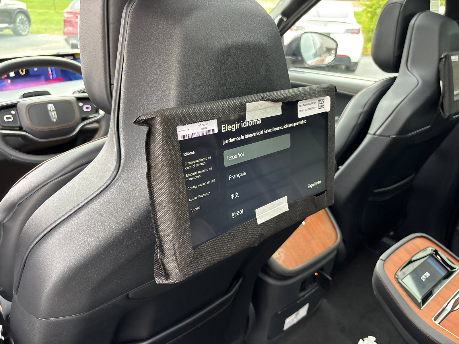 New 2025 Lincoln Navigator L Black Label image 35