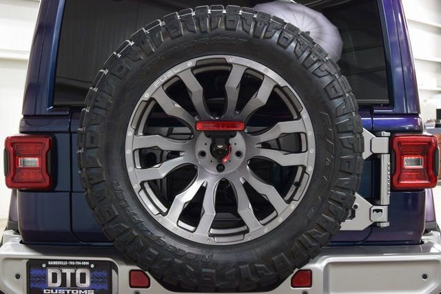 Used 2024 Jeep Wrangler Sahara w/ Technology Group image 25