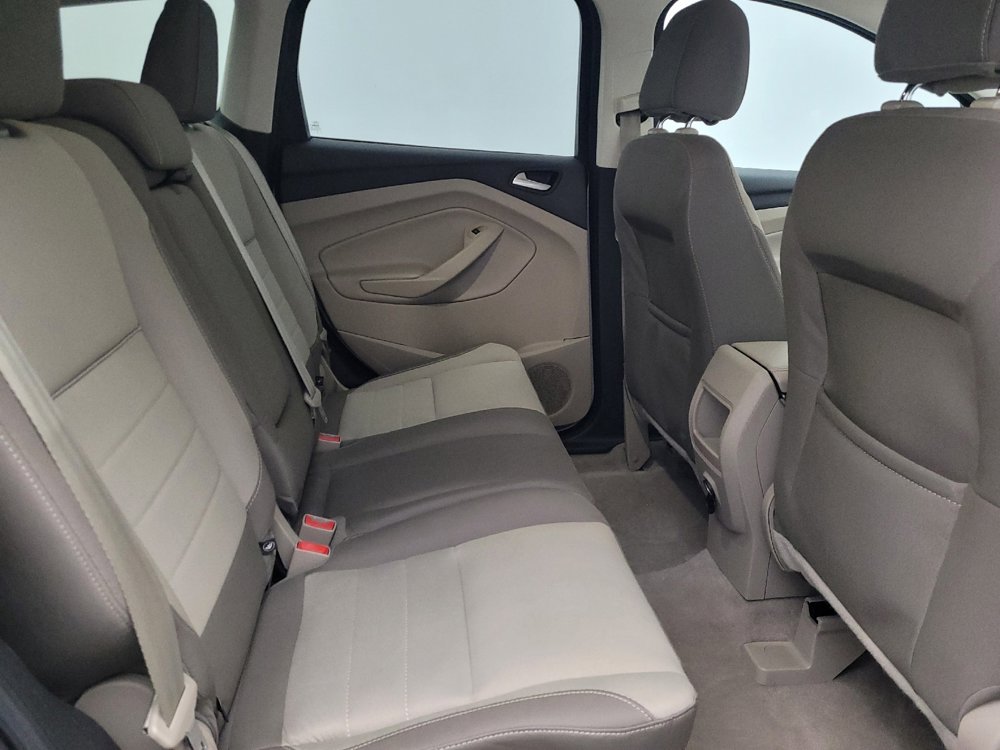 Used 2015 Ford Escape SE image 19