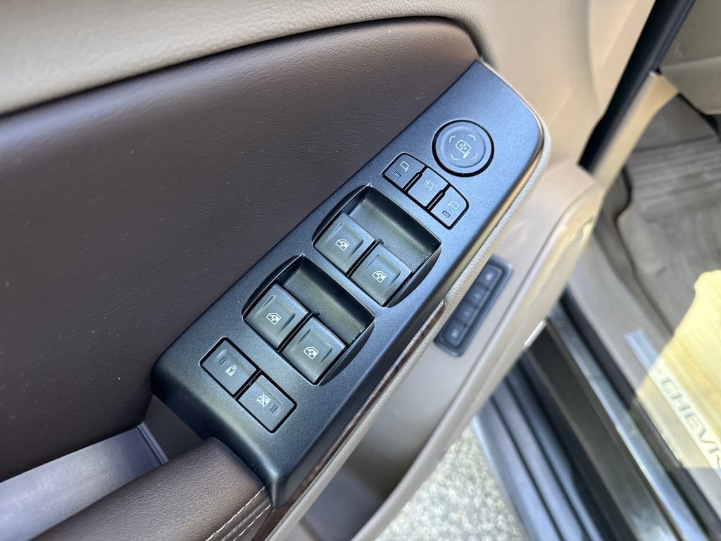 Used 2019 Chevrolet Tahoe LT AWD/4WD image 19