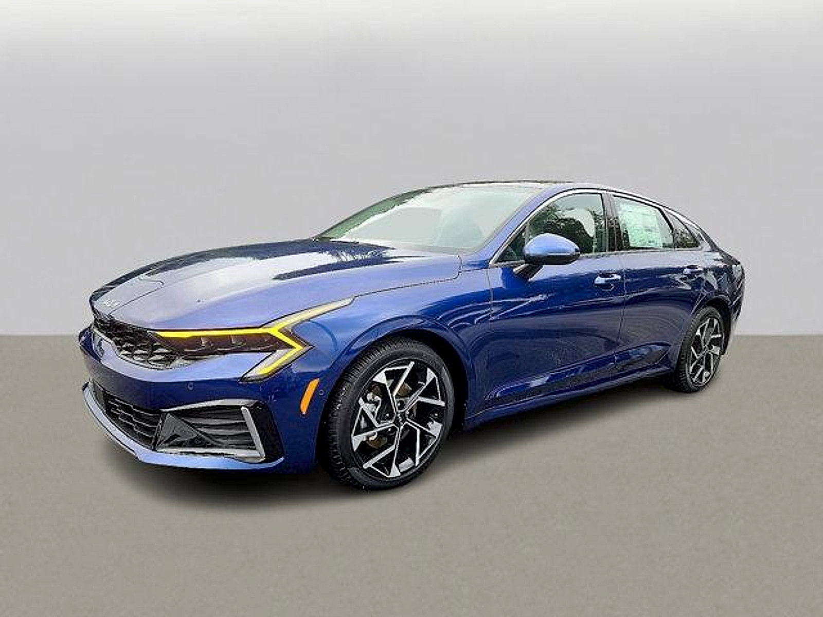 New 2025 Kia K5 EX image 2