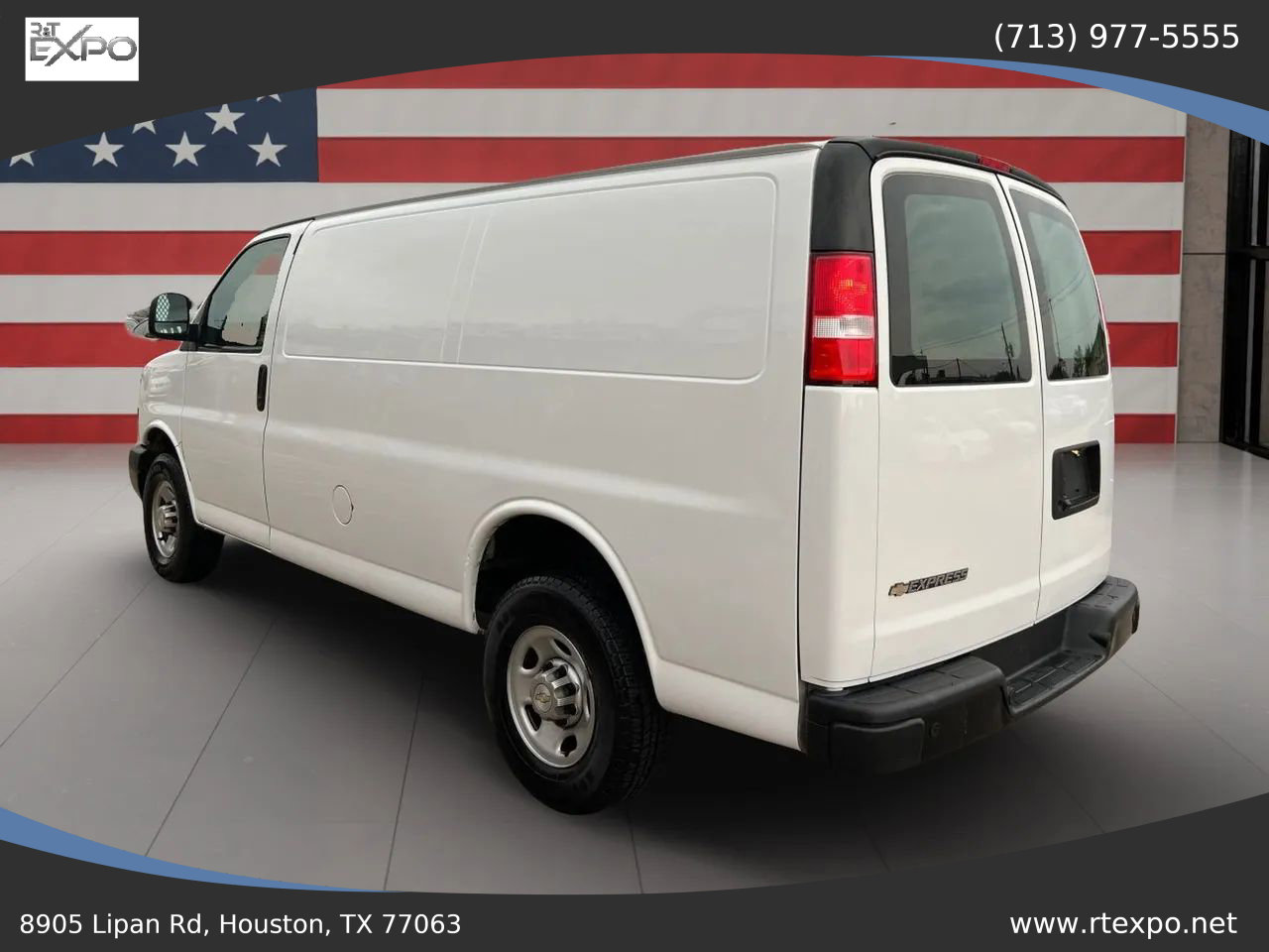 Used 2021 Chevrolet Express 2500 w/ Driver Convenience Package image 6