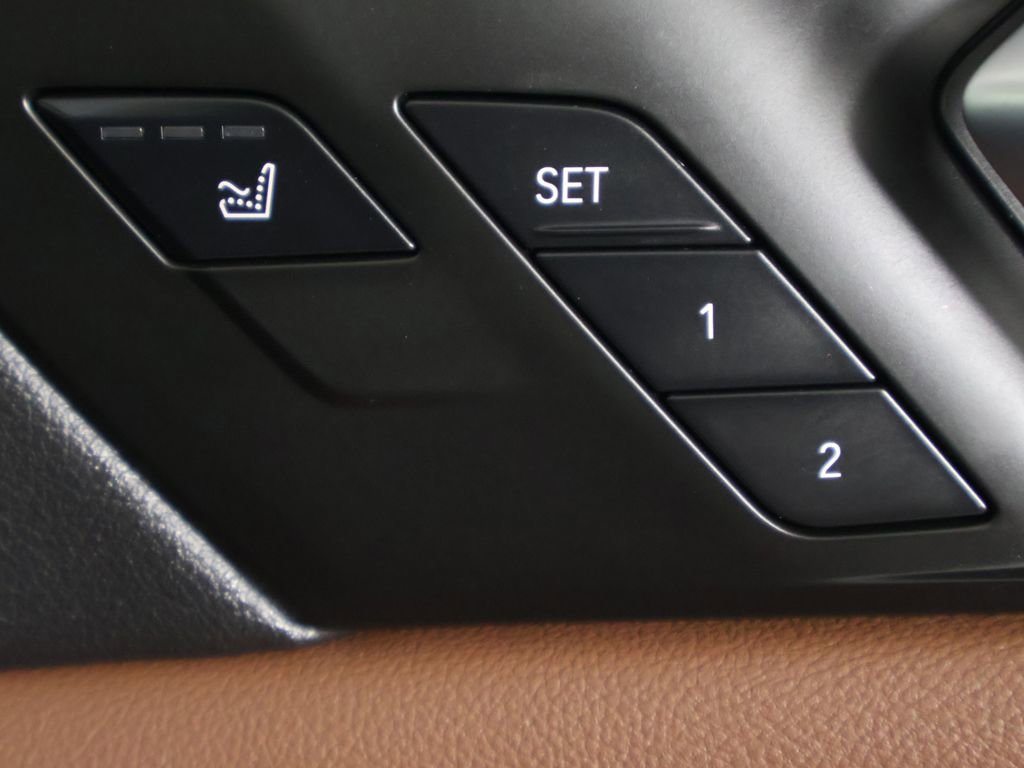 Used 2022 BMW X5 xDrive40i w/ M Sport Package image 43