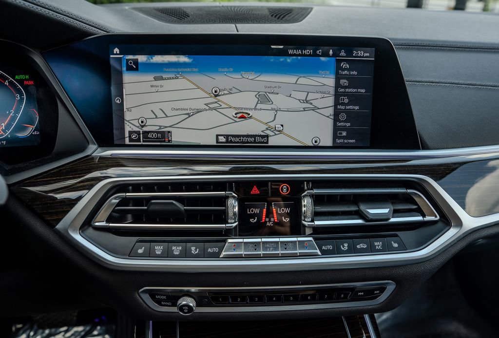 Used 2019 BMW X7 xDrive40i w/ Cold Weather Package AWD/4WD image 10