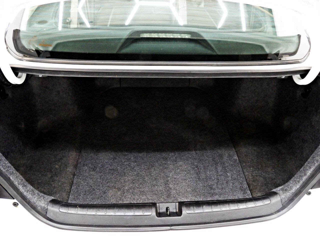 Used 2018 Honda Accord Touring image 13