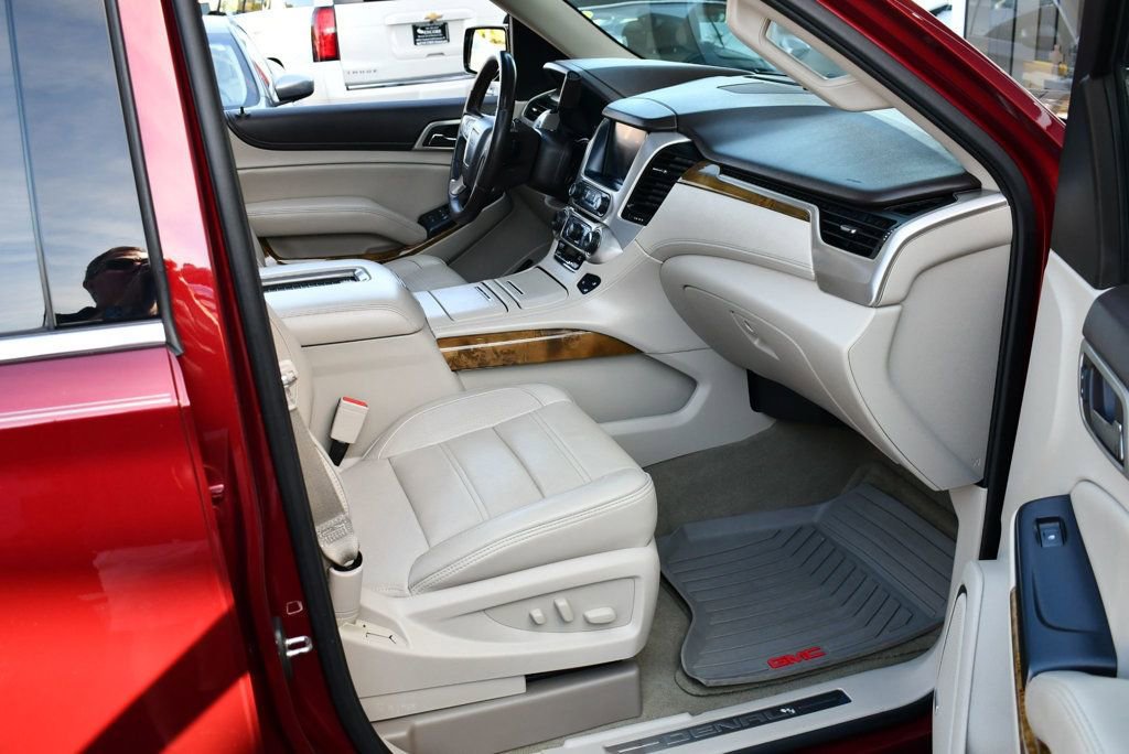 Used 2016 GMC Yukon Denali w/ Open Road Package image 48
