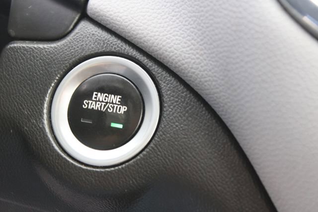 Used 2021 Chevrolet Equinox LS image 18