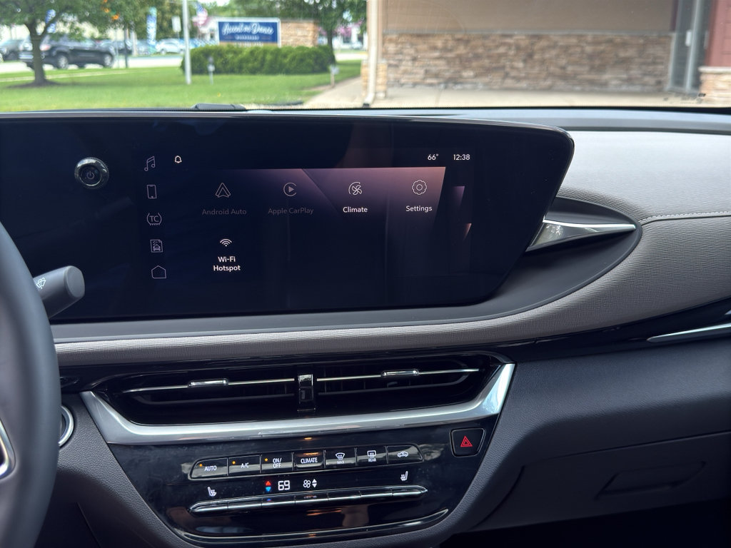 Used 2024 Buick Envista Avenir FWD image 34