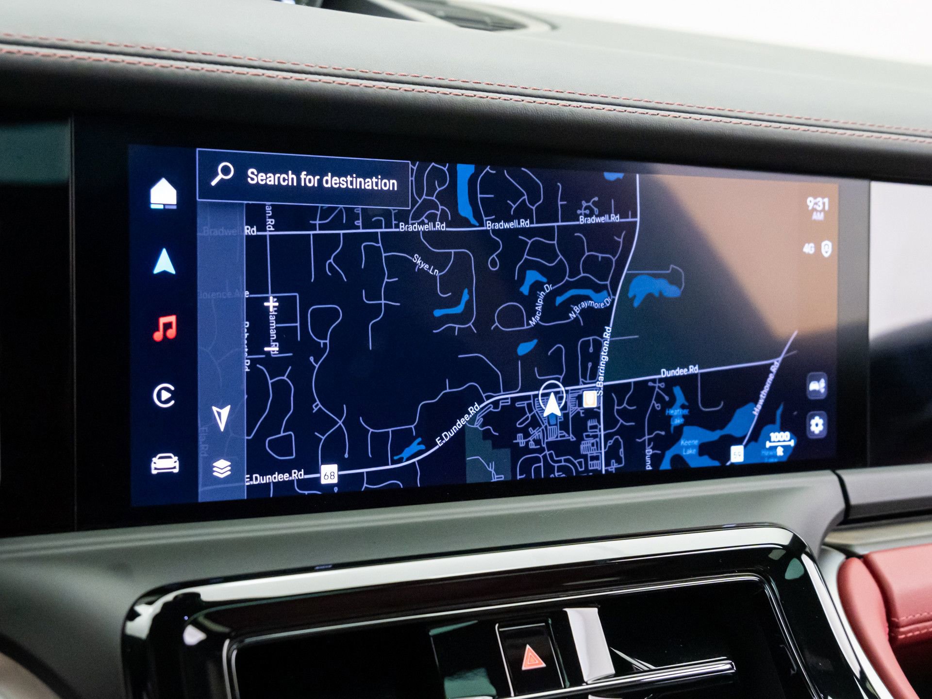 Used 2024 Porsche Panamera image 26