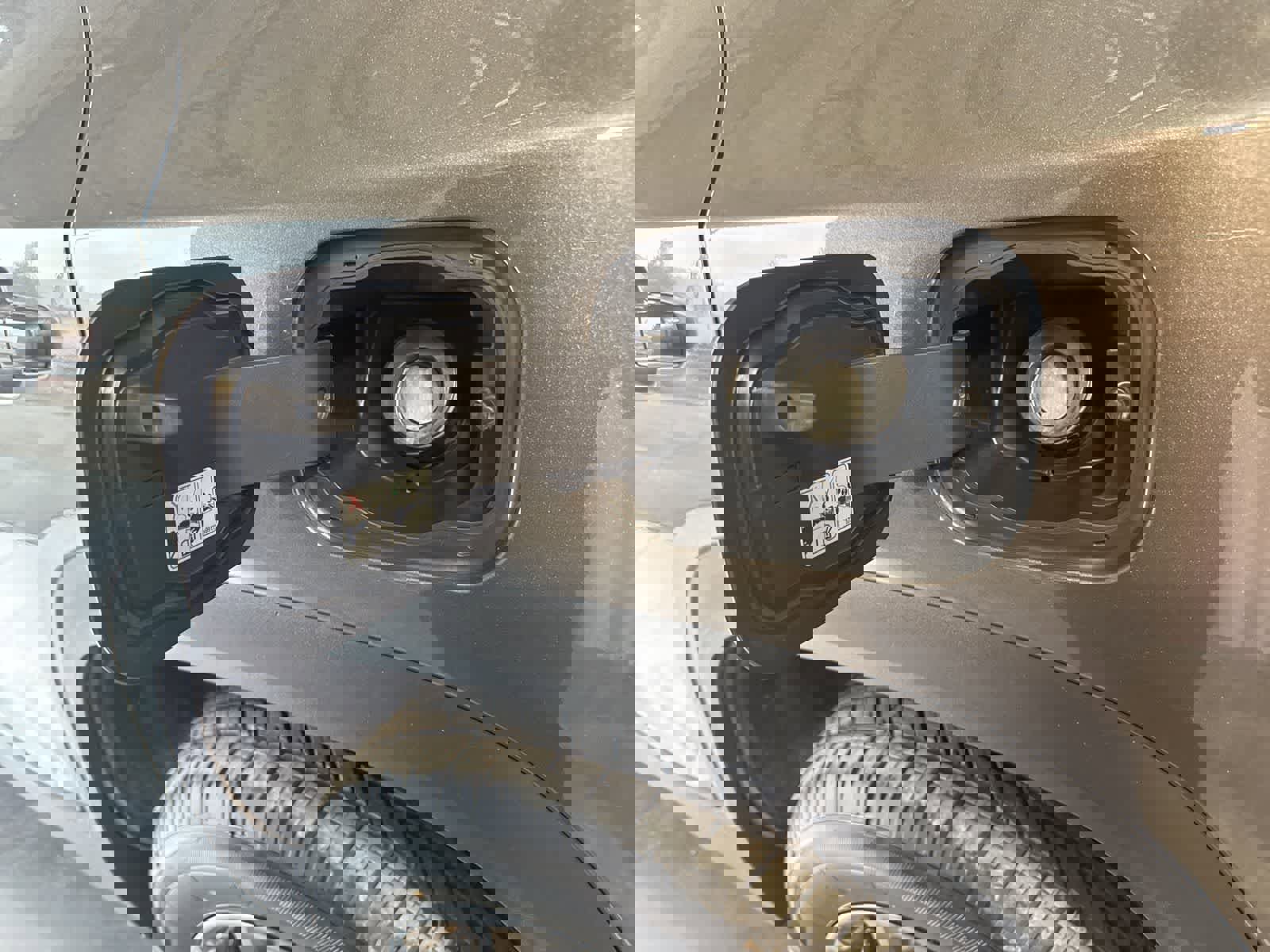 Used 2019 GMC Acadia SLT w/ LPO, Cargo Package image 11