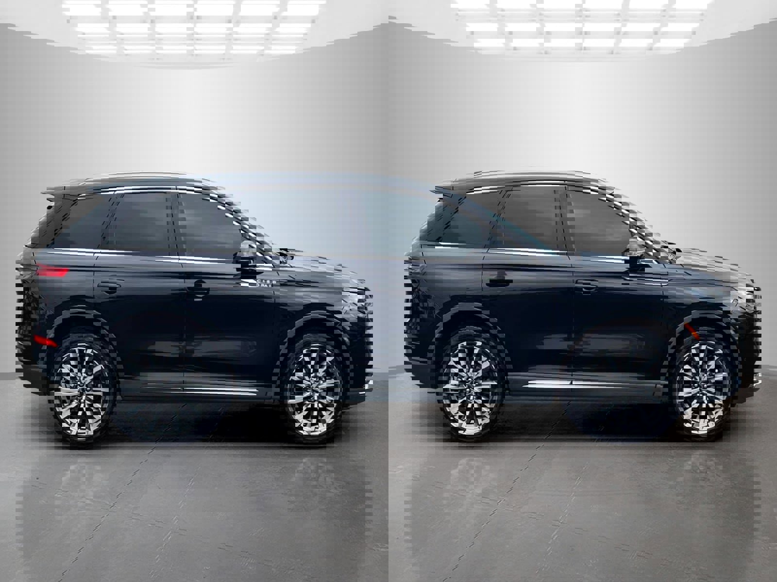 Used 2020 Lincoln Corsair Reserve FWD image 3