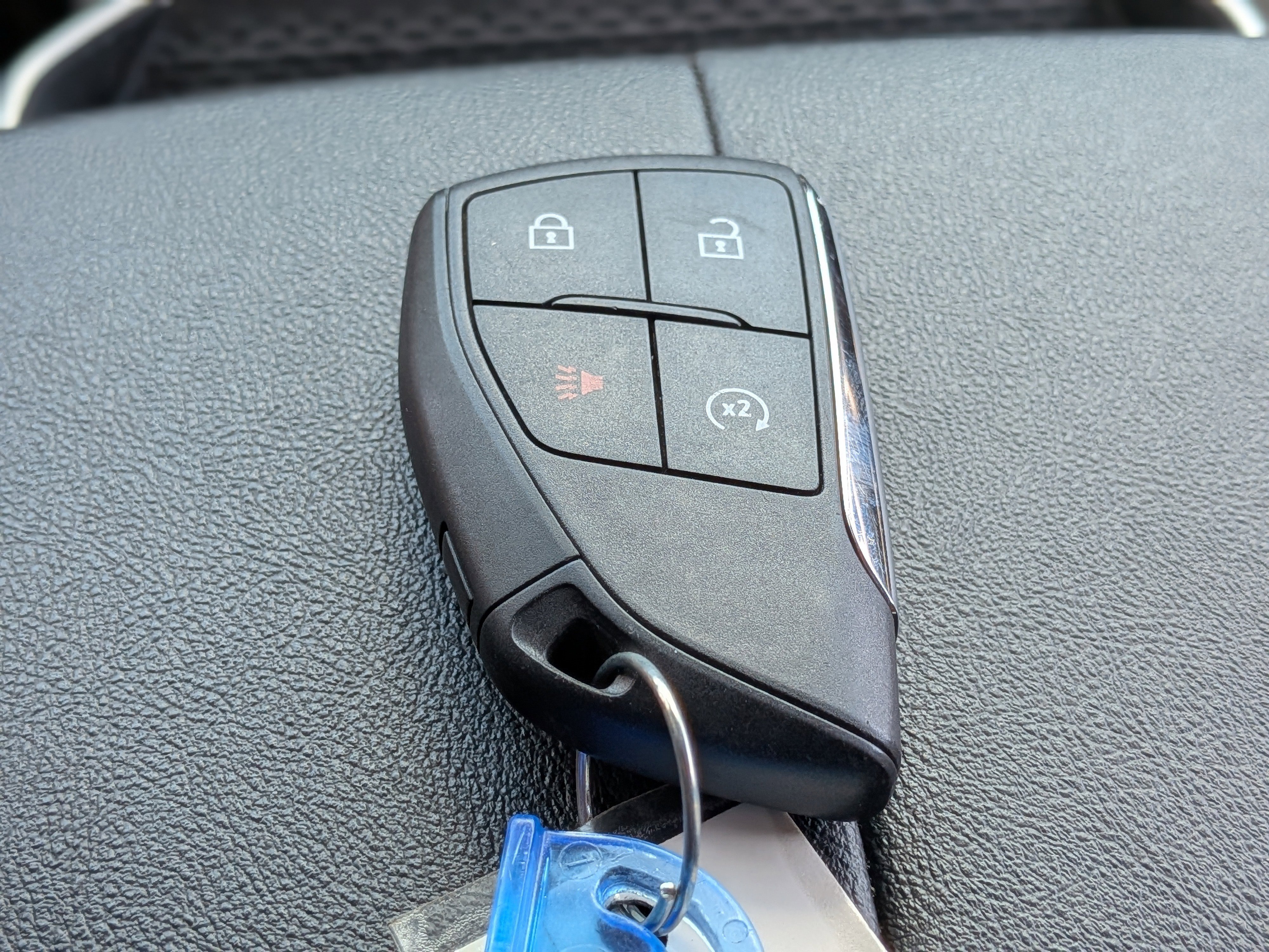 Used 2025 GMC Terrain Elevation AWD/4WD image 33