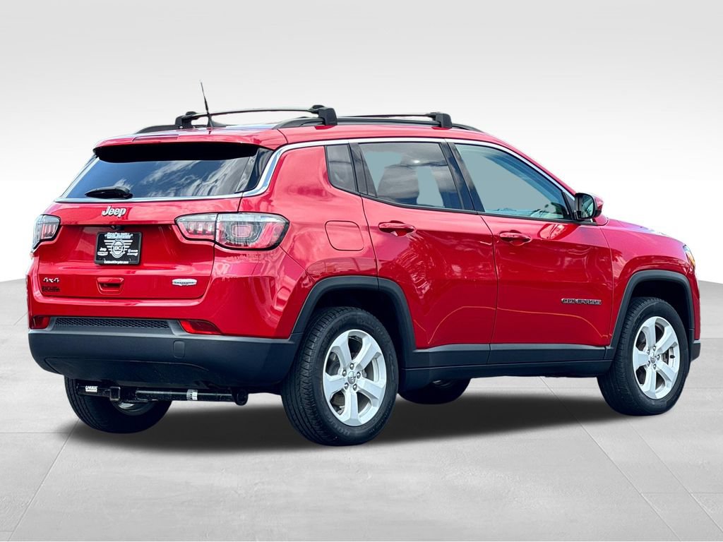 Used 2018 Jeep Compass Latitude w/ Popular Equipment Group AWD/4WD image 7