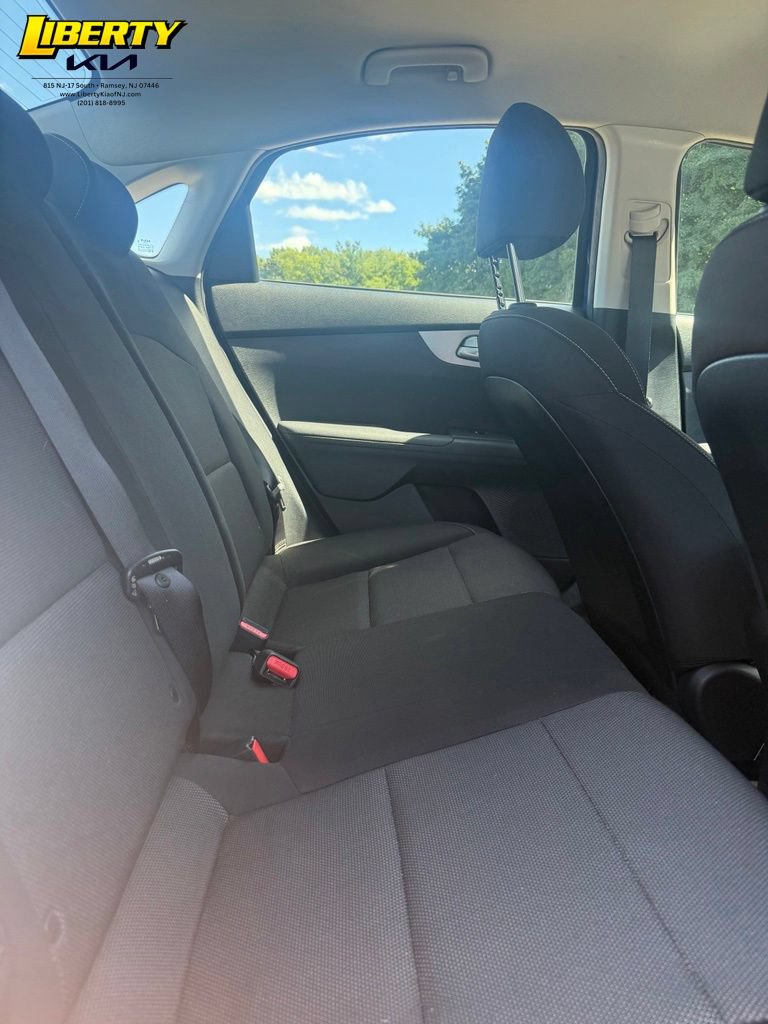 Used 2023 Kia Forte LXS FWD image 10
