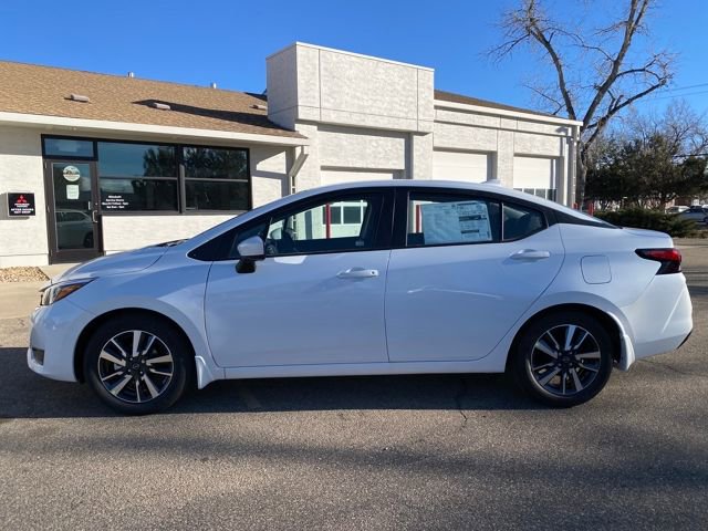 New 2025 Nissan Versa SV image 2