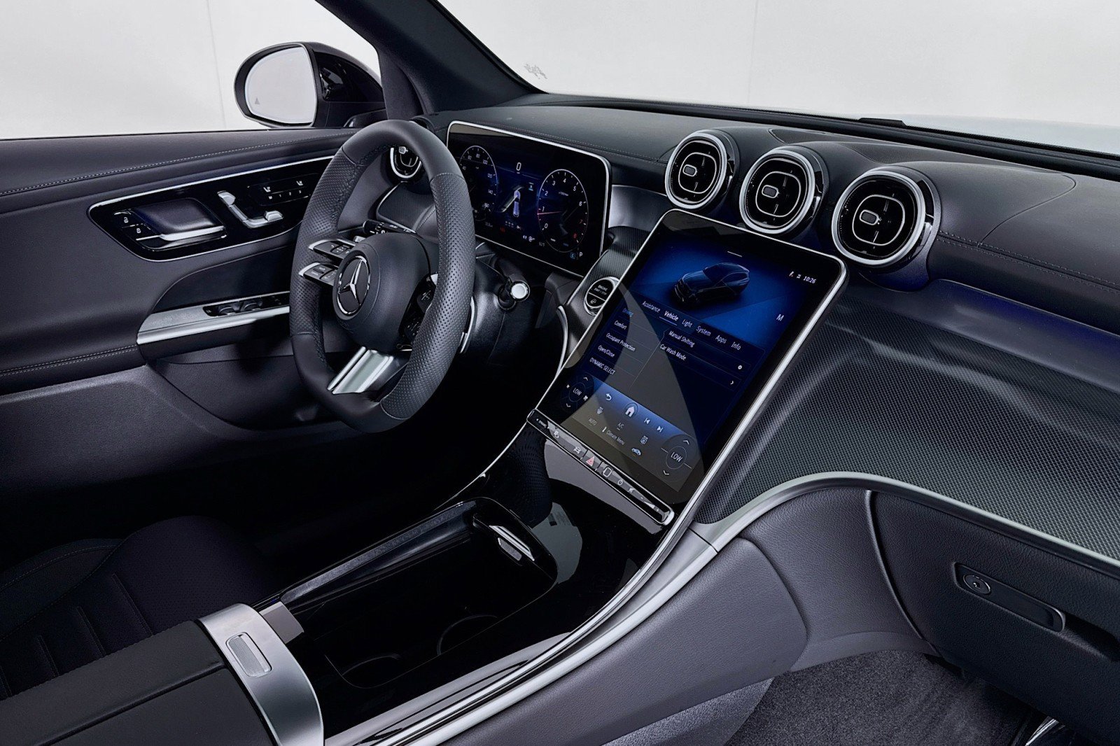 New 2026 Mercedes-Benz GLC 300 image 15