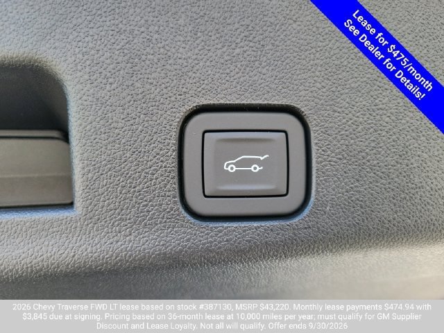 New 2027 Chevrolet Traverse LT w/ LPO, Floor Liner Package FWD image 27