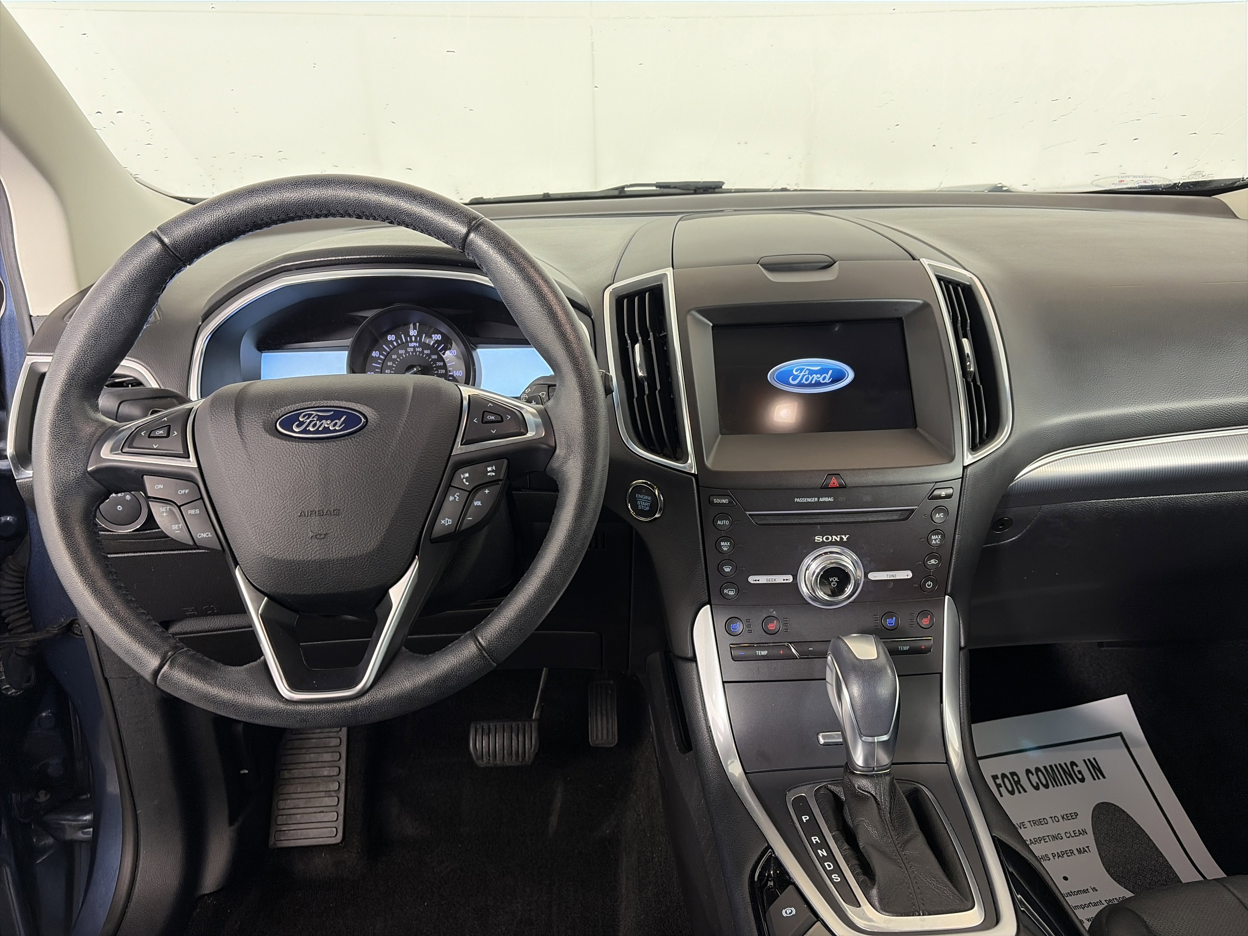Used 2018 Ford Edge Titanium w/ Equipment Group 301A image 3