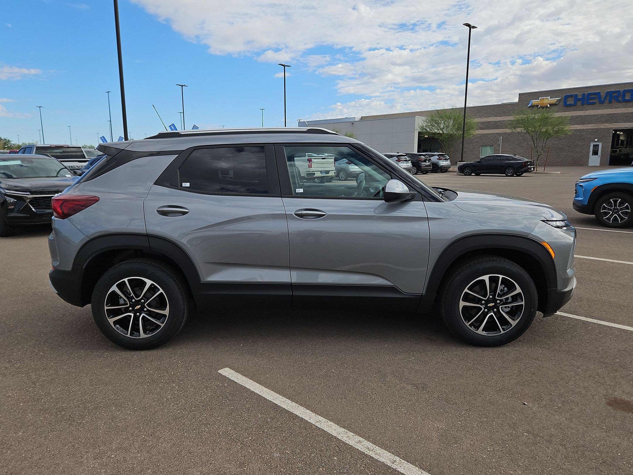 New 2026 Chevrolet TrailBlazer LT FWD image 7