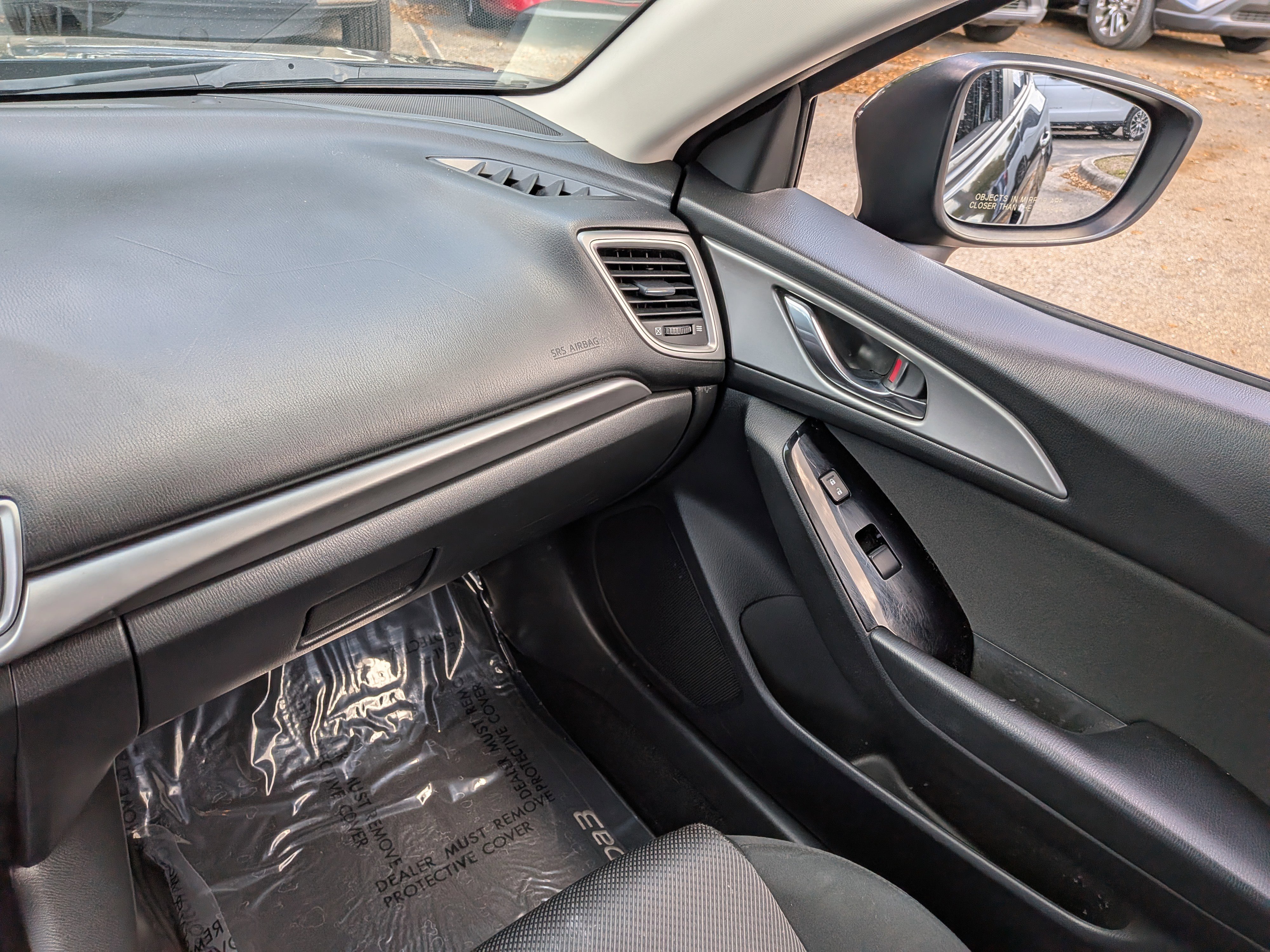 Used 2017 MAZDA MAZDA3 Sport image 17