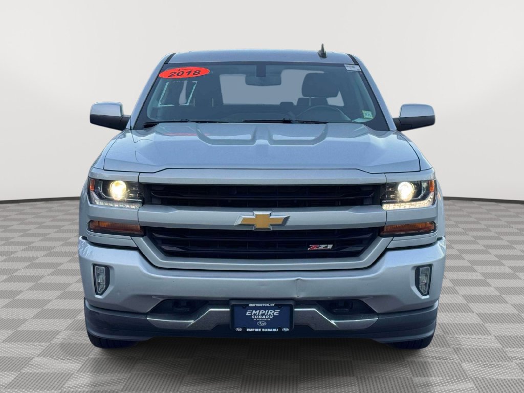 Used 2018 Chevrolet Silverado 1500 LT w/ All Star Edition AWD/4WD image 3
