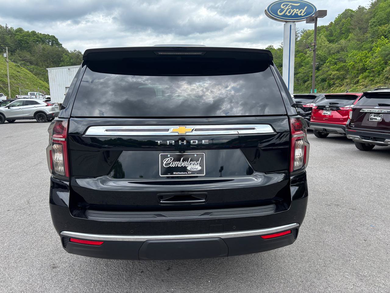 Used 2023 Chevrolet Tahoe LS AWD/4WD image 3