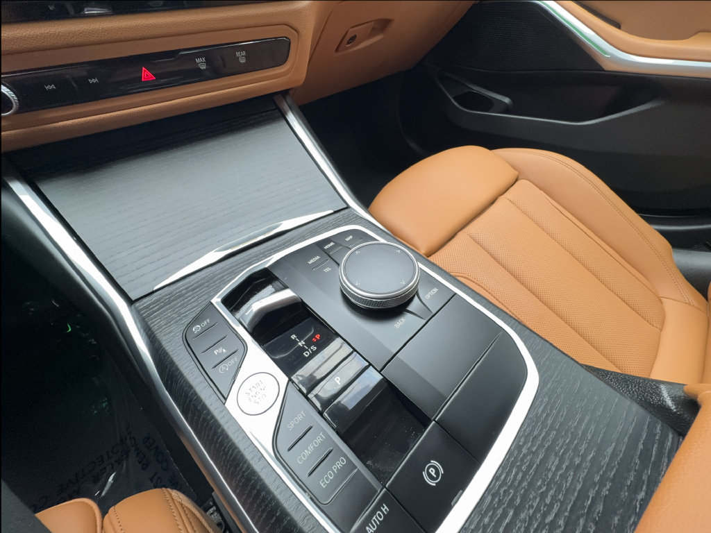 Used 2026 BMW 330i Sedan w/ Premium Package RWD image 48