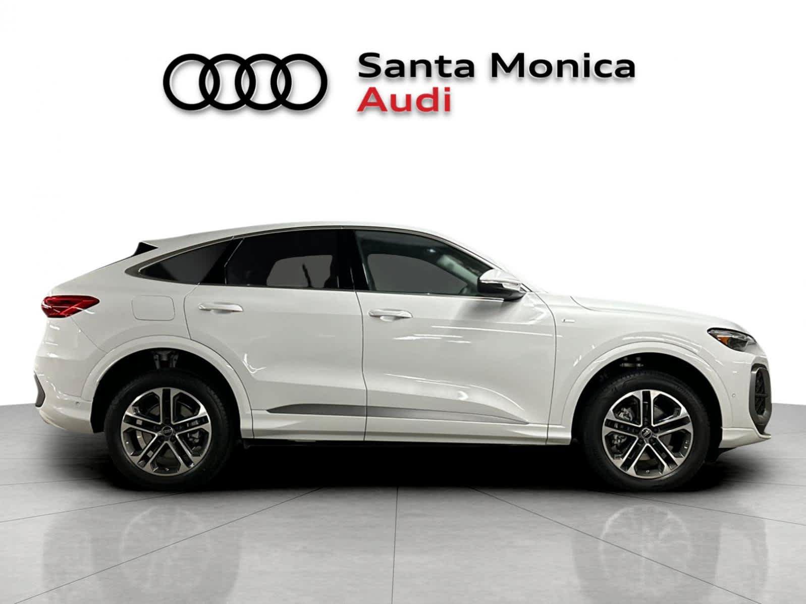 New 2026 Audi Q5 Premium Plus AWD/4WD image 6