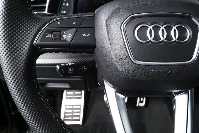 New 2026 Audi SQ7 Premium Plus image 10