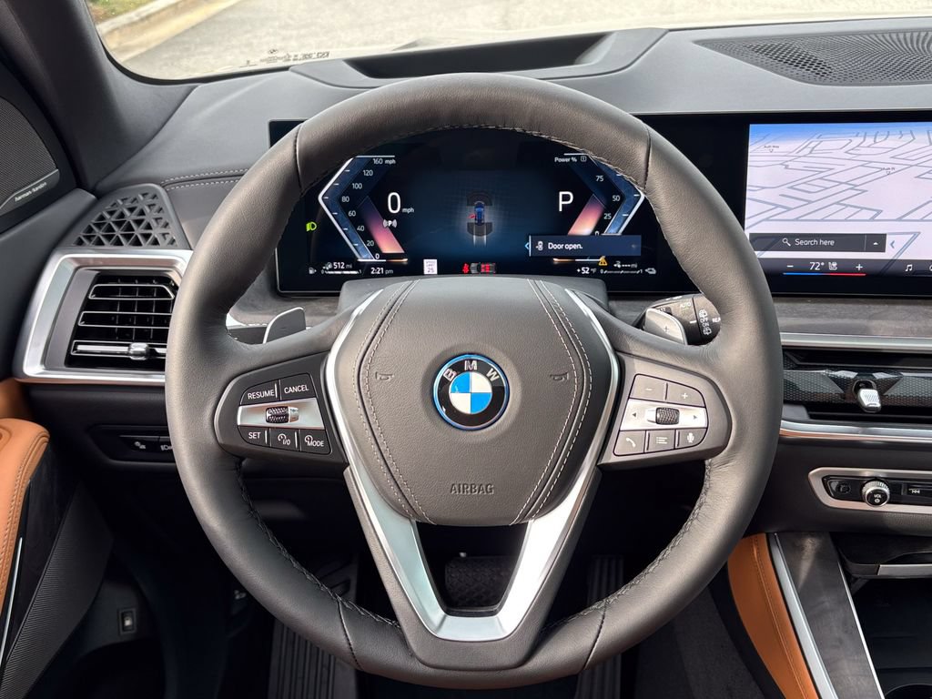 New 2026 BMW X5 xDrive50e w/ Premium Package AWD/4WD image 24