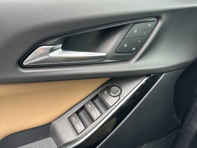 New 2026 Chevrolet Equinox ACTIV AWD/4WD image 23