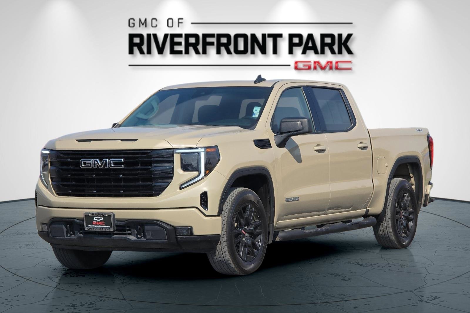 Used 2023 GMC Sierra 1500 Elevation image 7