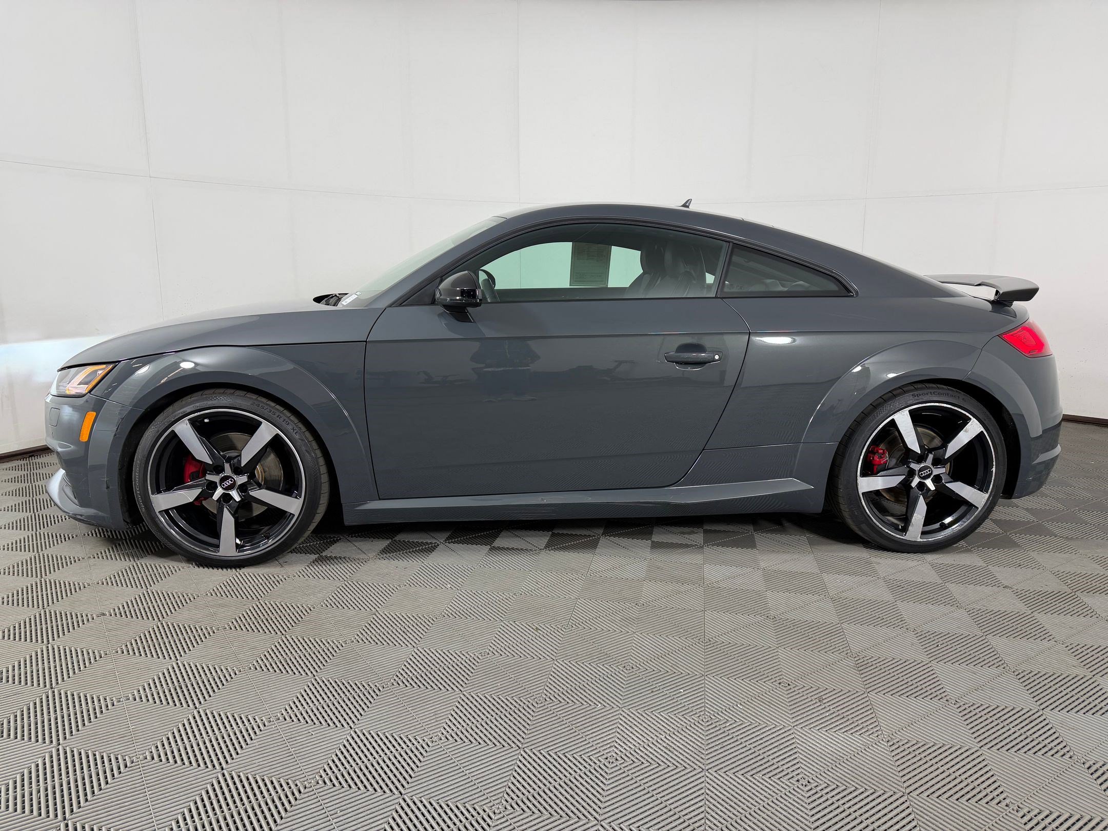 Used 2019 Audi TT 2.0T w/ Technology Package AWD/4WD image 2