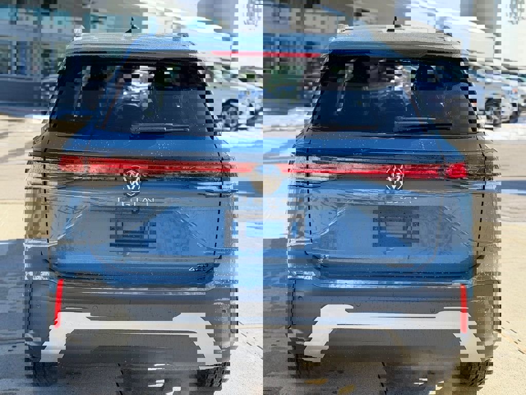 New 2026 Volkswagen Tiguan SE image 12