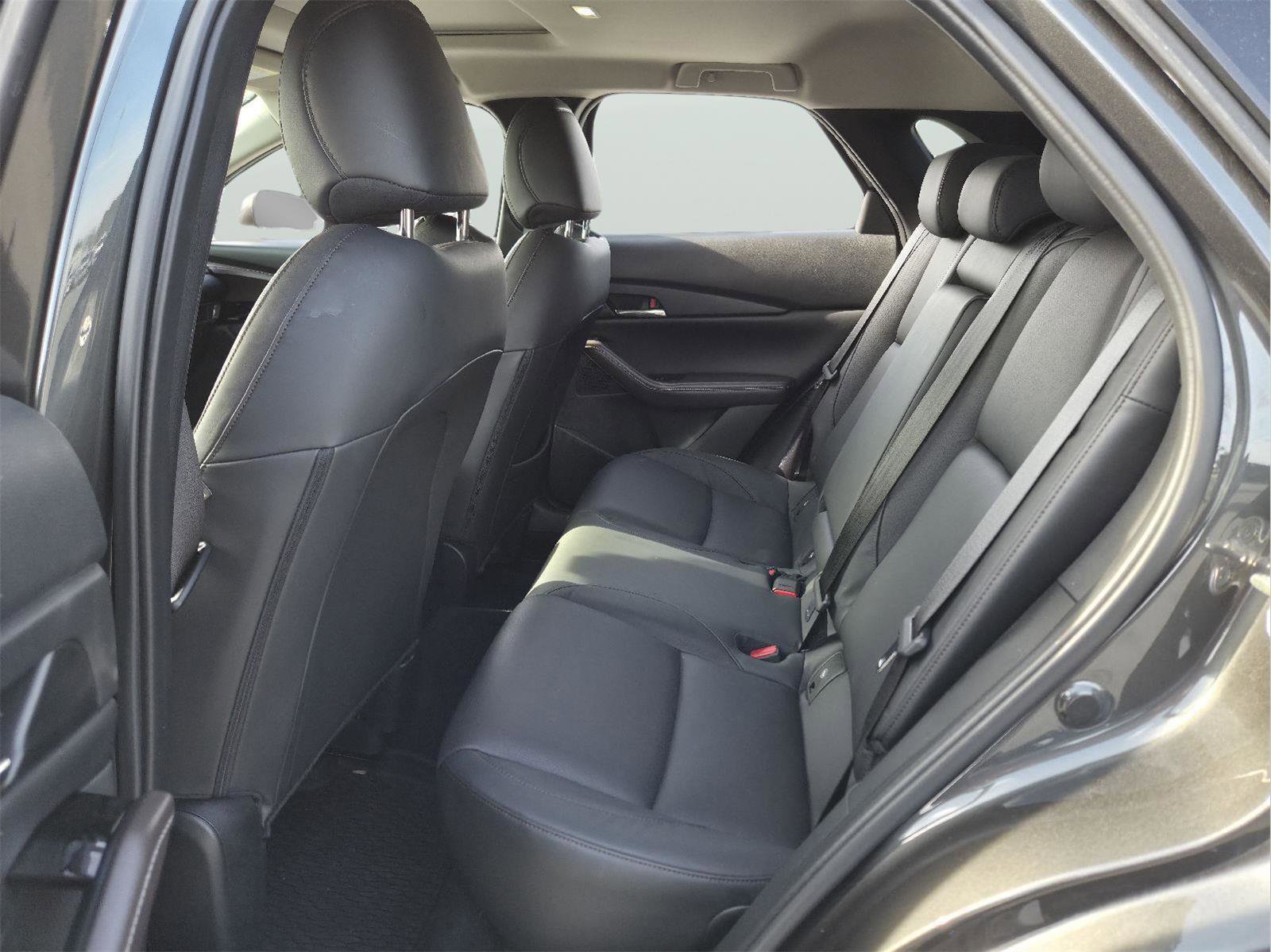 Certified 2025 MAZDA CX-30 AWD 2.5 S w/ Premium Package image 12