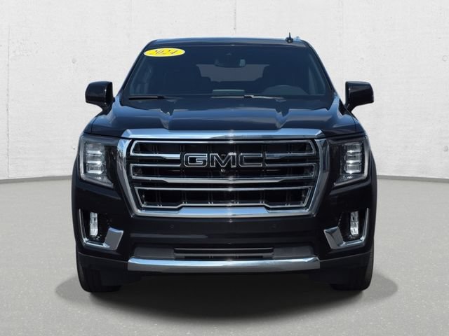 Used 2024 GMC Yukon SLT w/ SLT Premium Package AWD/4WD image 2