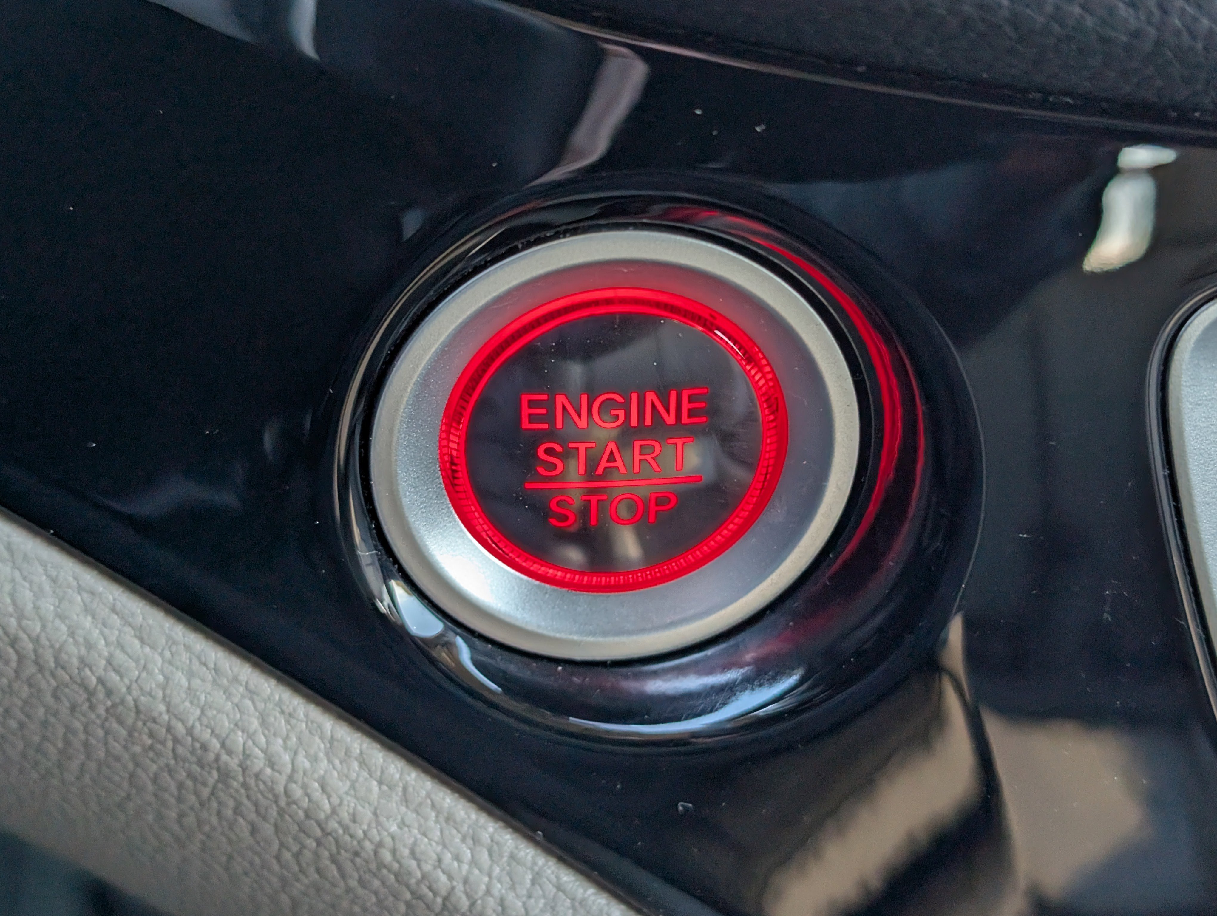 Used 2018 Honda Pilot Touring image 19