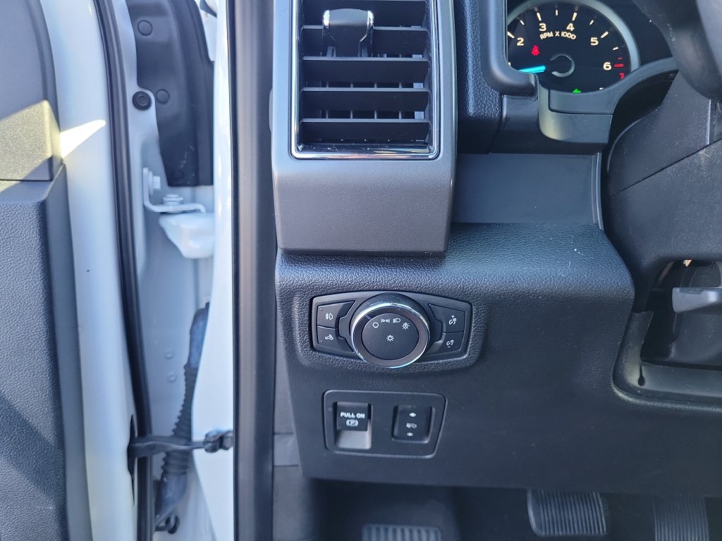 Certified 2019 Ford F150 XLT w/ Equipment Group 302A Luxury AWD/4WD image 22