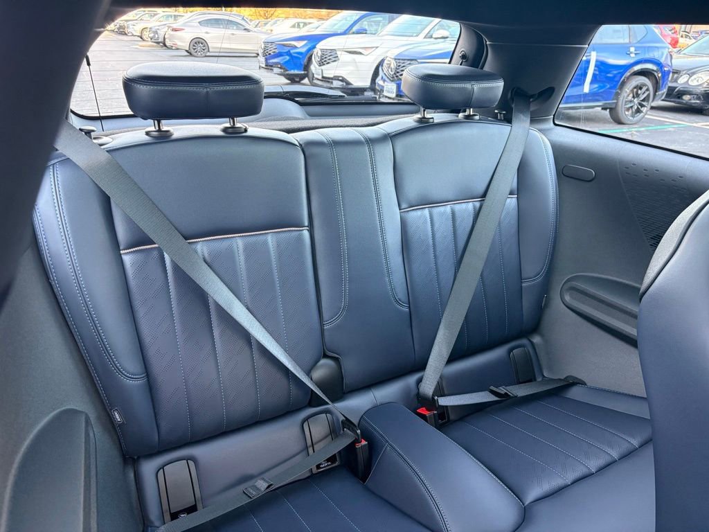 Used 2025 MINI Cooper S image 13