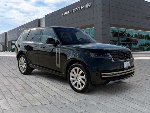 Used 2023 Land Rover Range Rover SE AWD/4WD image 7