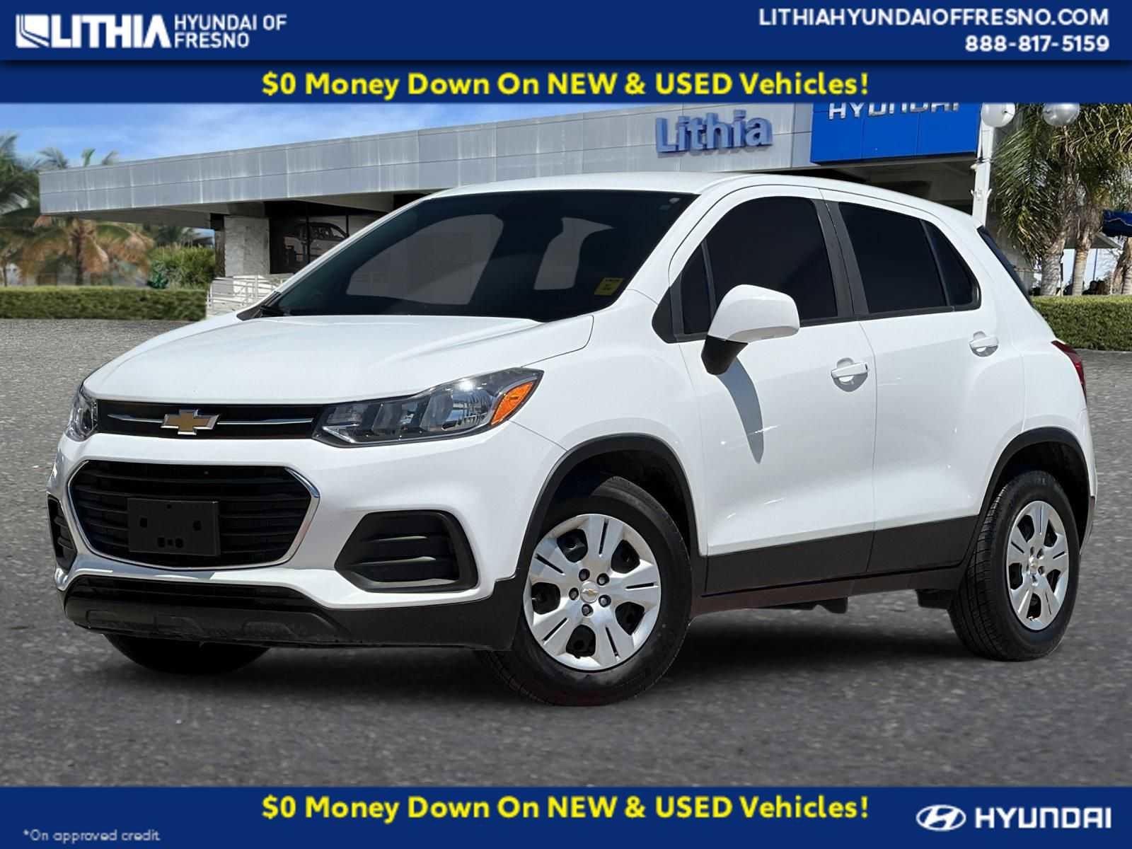 Used 2018 Chevrolet Trax LS FWD image 1