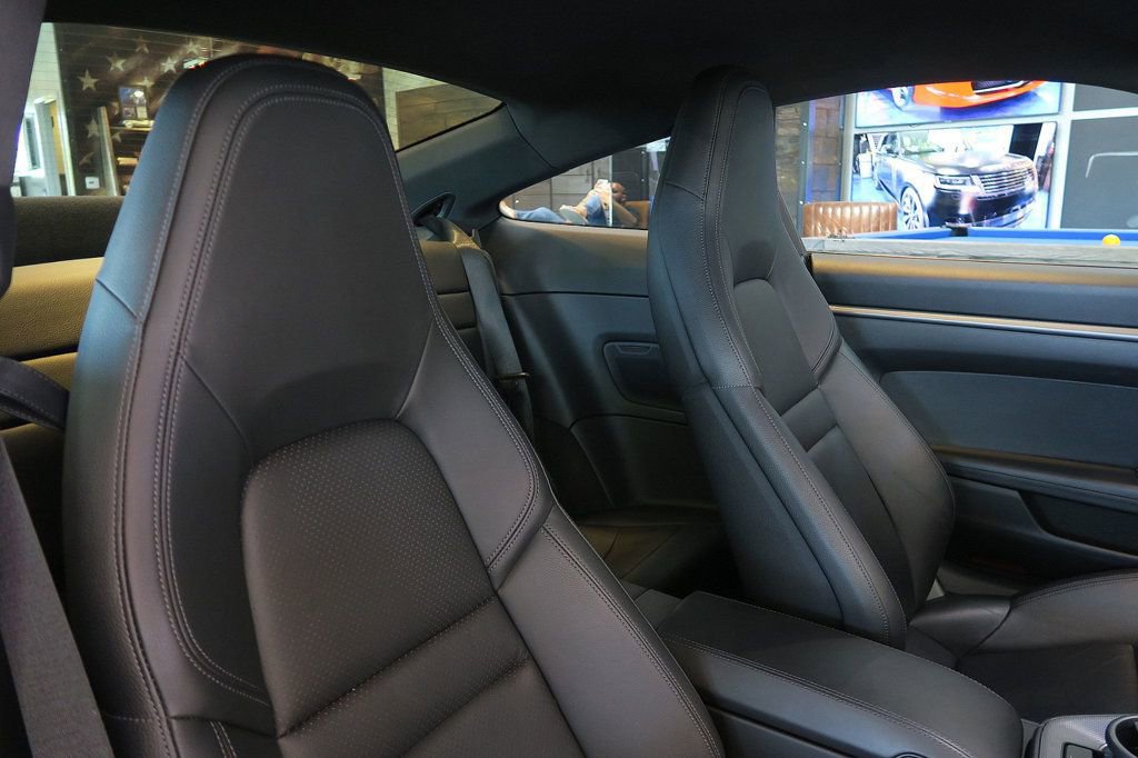 Used 2021 Porsche 911 Carrera 4 image 32